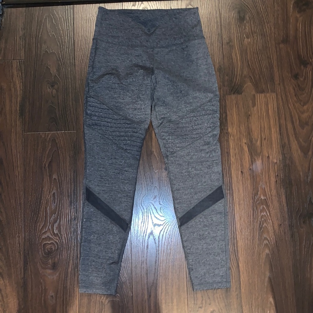 Women’s Old Navy Active Leggings